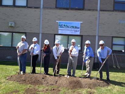 Grand Island CSD Breaks Ground